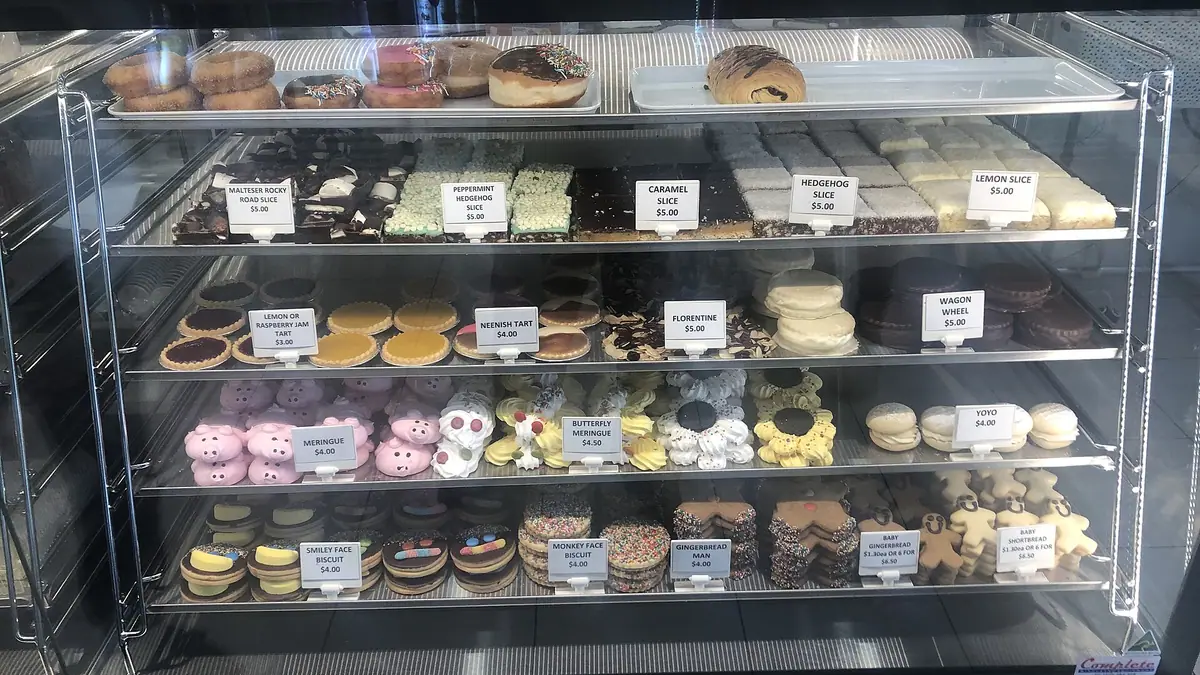Grumpy Baker - Rochdale - Milkstone Road – bakery in Rochdale town centre